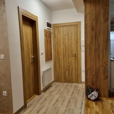 Goga Apartment *
